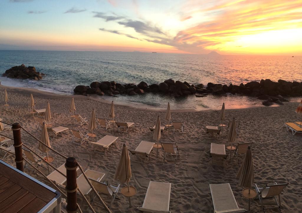 Baia Del Godano Resort & Spa Capo Vaticano Buitenkant foto