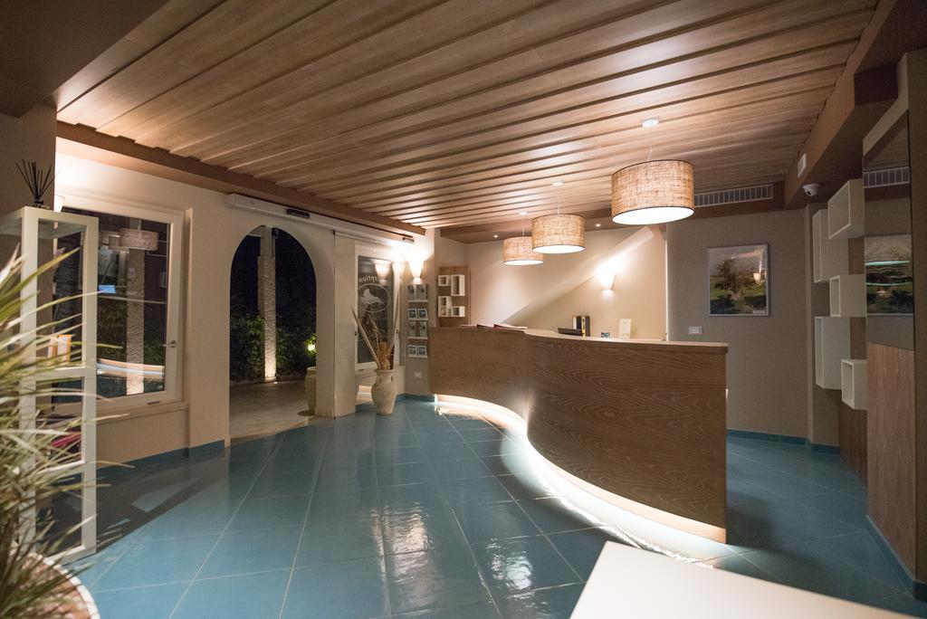 Baia Del Godano Resort & Spa Capo Vaticano Buitenkant foto