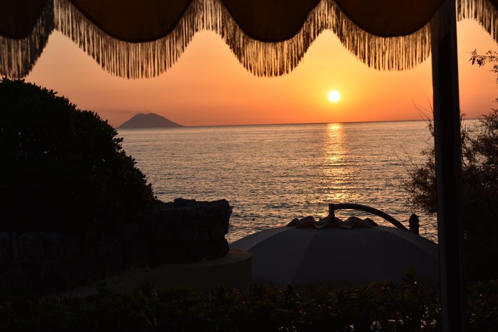 Baia Del Godano Resort & Spa Capo Vaticano Buitenkant foto